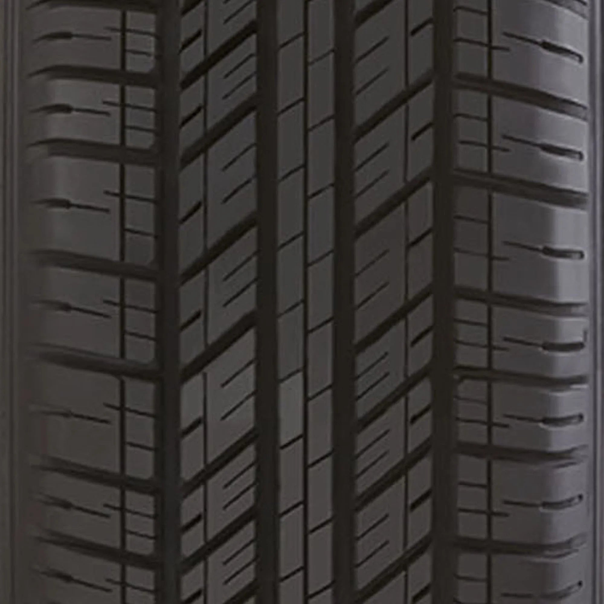 Ironman   255/70R17 112T  All Season