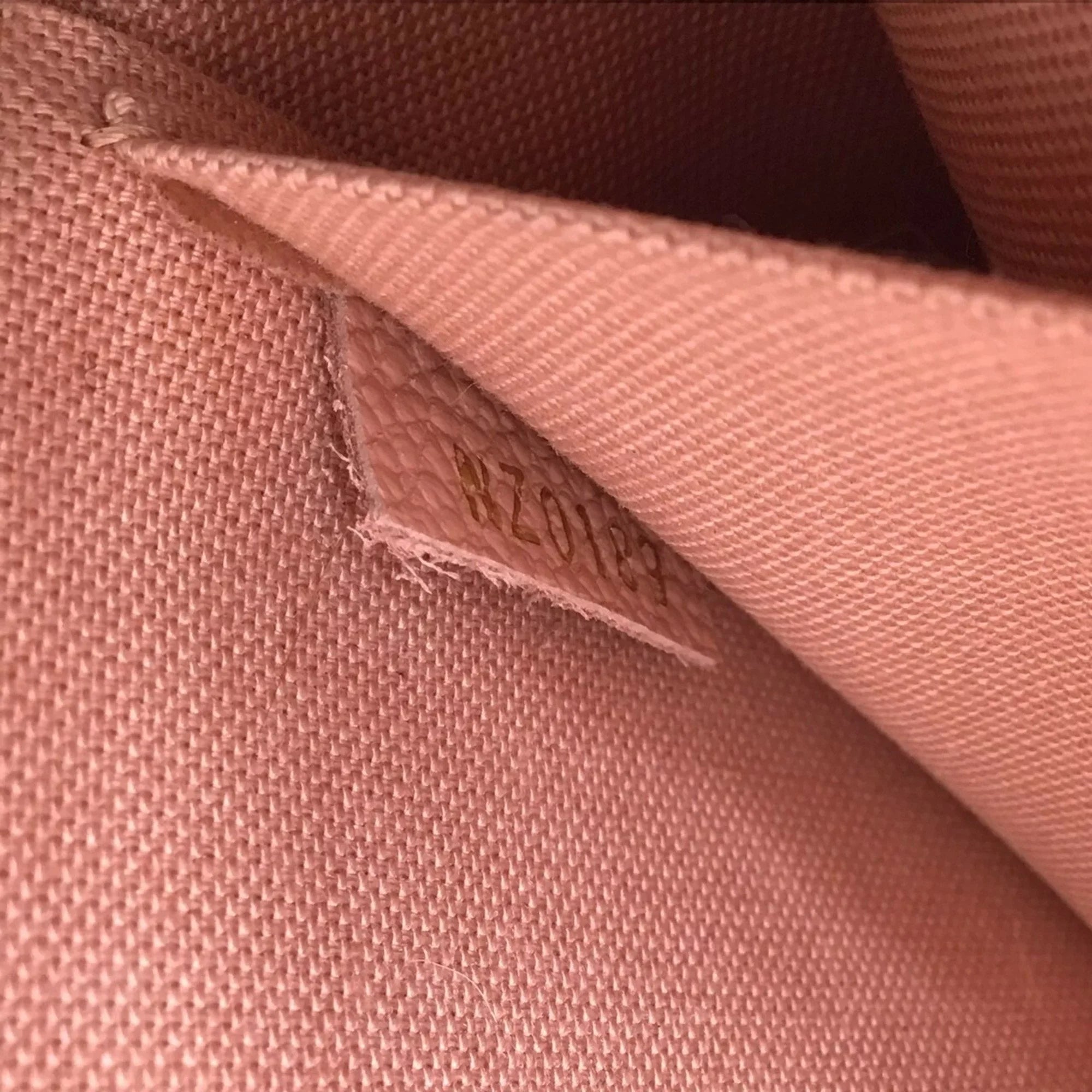 Pre-Owned   Louis Vuitton Monogram Implant Pochette Felicie M67856 Chain Wallet Bag Pink G Hardware Gold Rose Ballerine Women's (Fair)