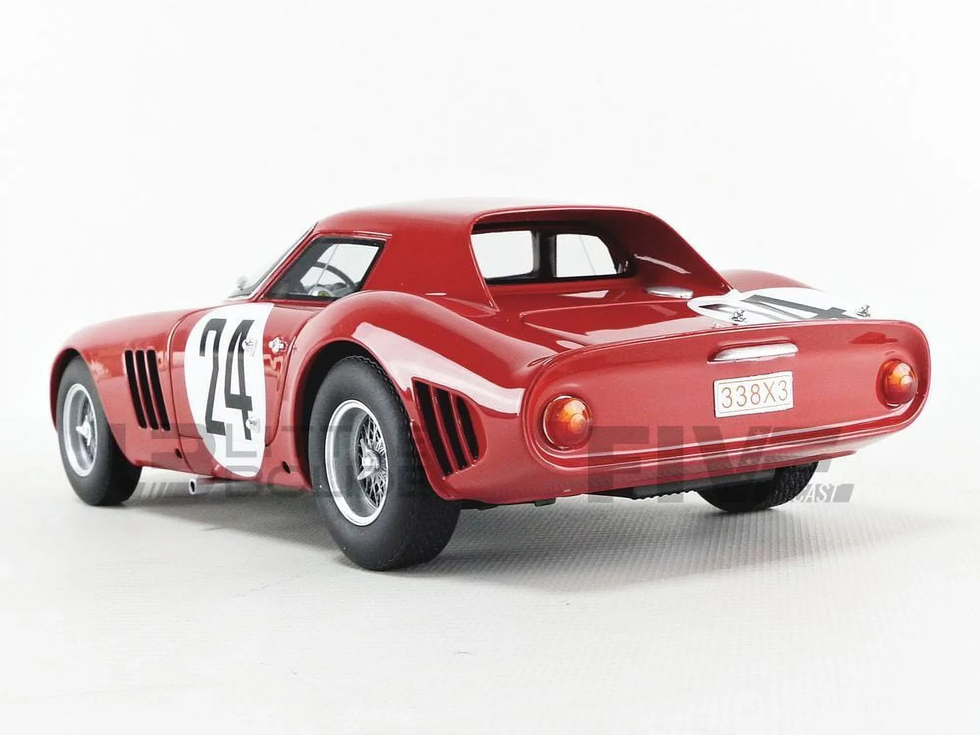 1/18 -  250  - Le Mans 1964