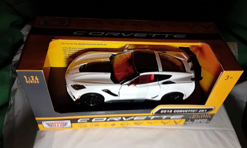 2019 Chevy Corvette ZR1, White - Motor Max 79356WH - 1/24 scale Diecast Model Toy Car
