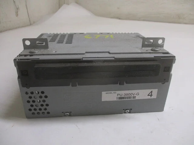 Pre-Owned 17 18 19 Ford Transit 250 150  MP3 Player Radio Receiver   (Good)