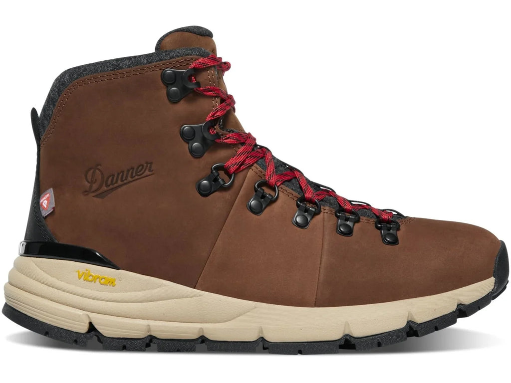 Danner Mountain 600 4.5 Inch 200G - Women's, Pinecone/Brick Red, 7