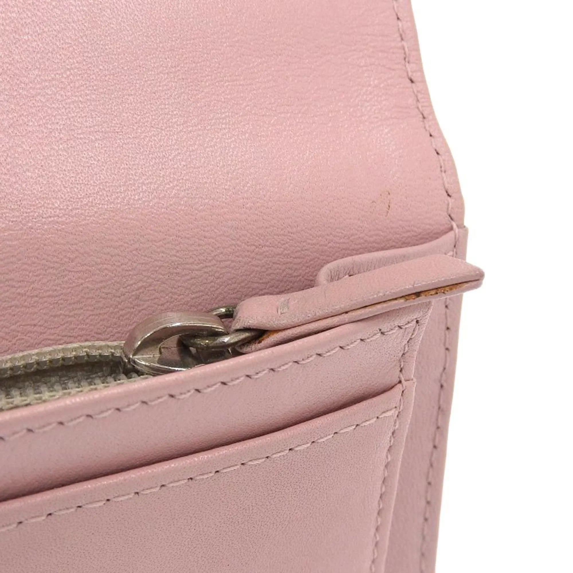 Pre-Owned Chanel  logo here mark bi-fold long wallet caviar skin pink A48651 16 series (Good)