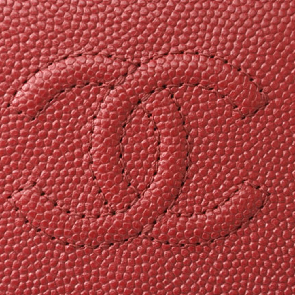 Pre-Owned Chanel wallet  here mark caviar skin dark red (Like New)