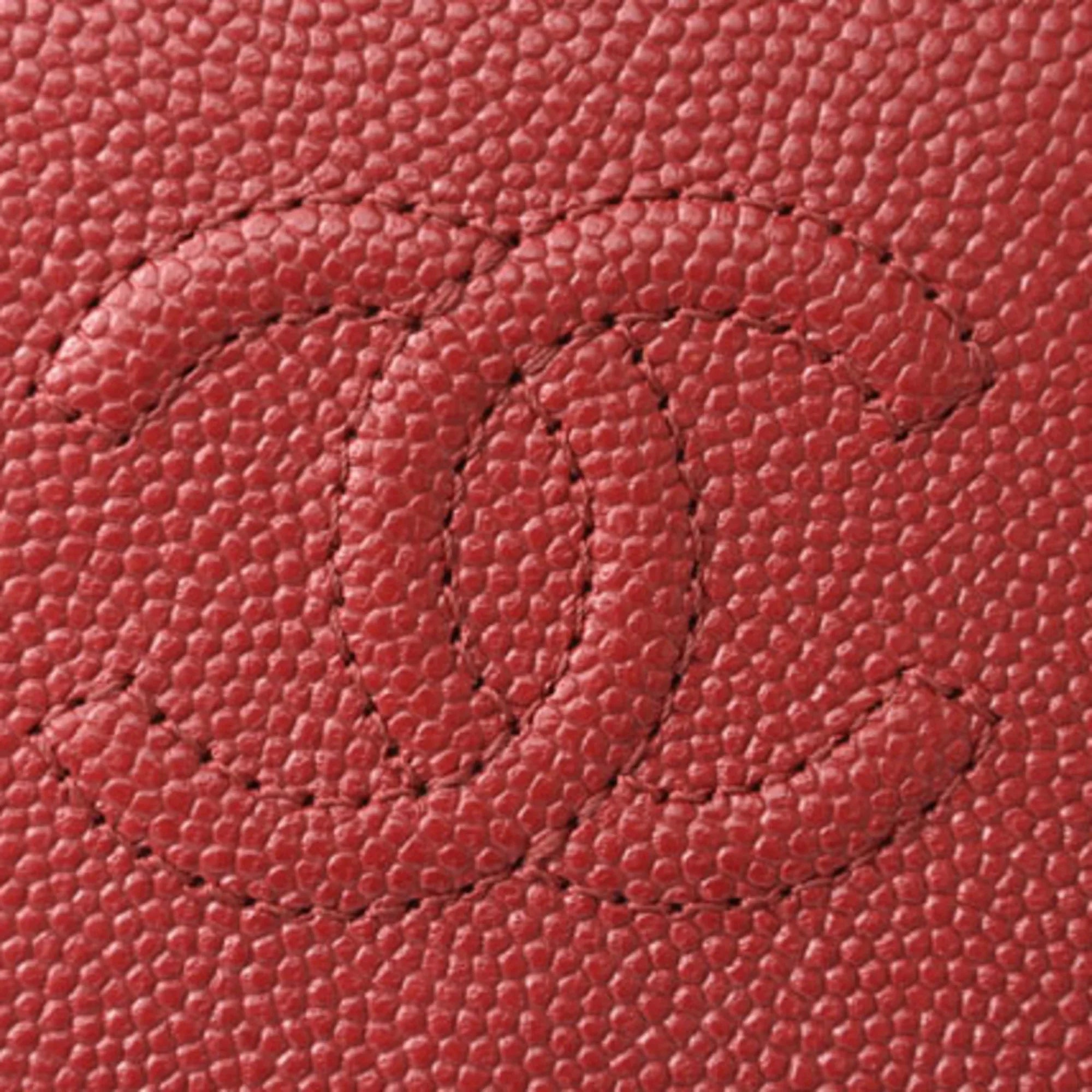 Pre-Owned Chanel wallet  here mark caviar skin dark red (Like New)