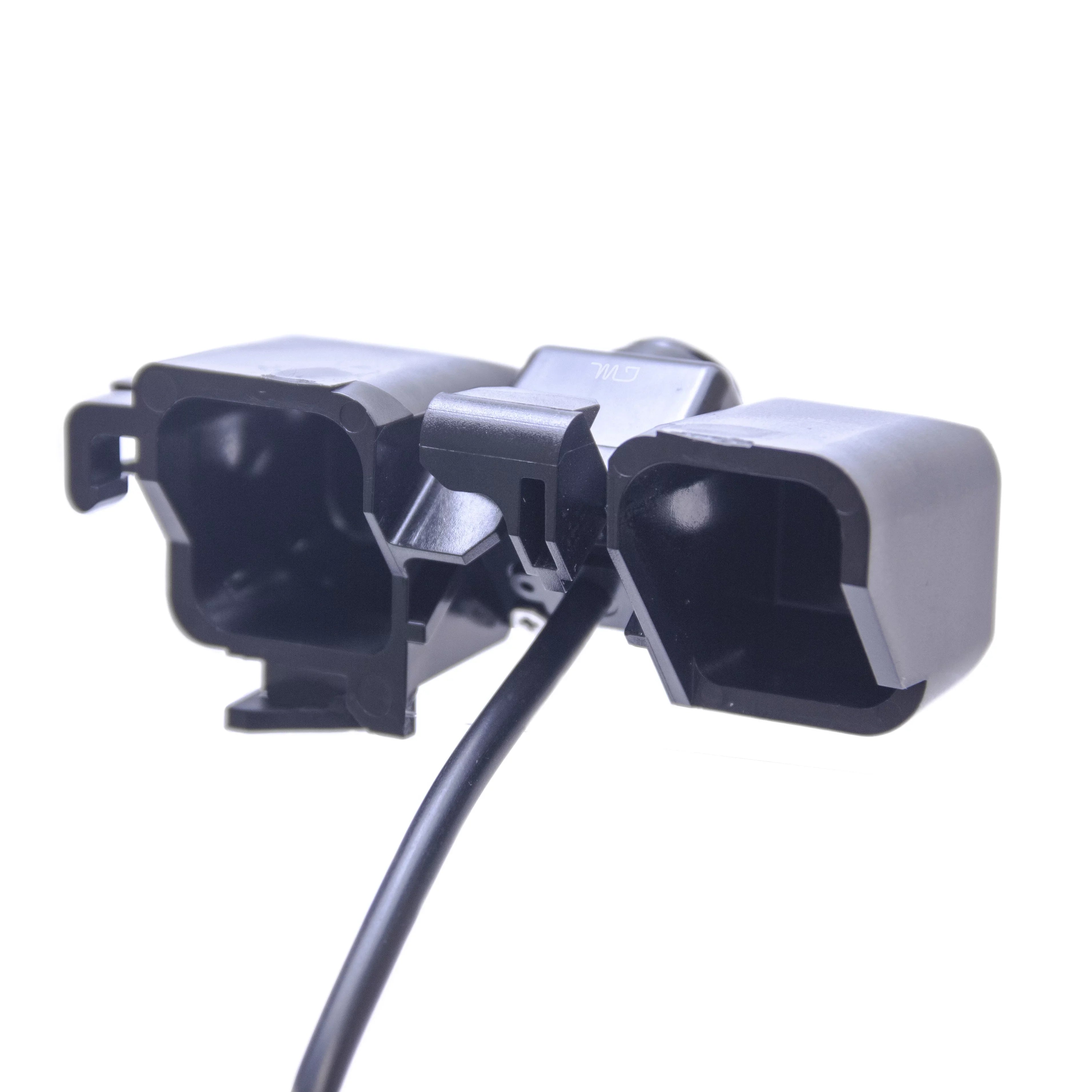Master Tailgaters Replacement for Chevrolet Silverado /  Sierra 1500, 2500, 3500, w/o  Lift, w/o  (2016-2019) Backup Camera  Part # 84079952, 23244435