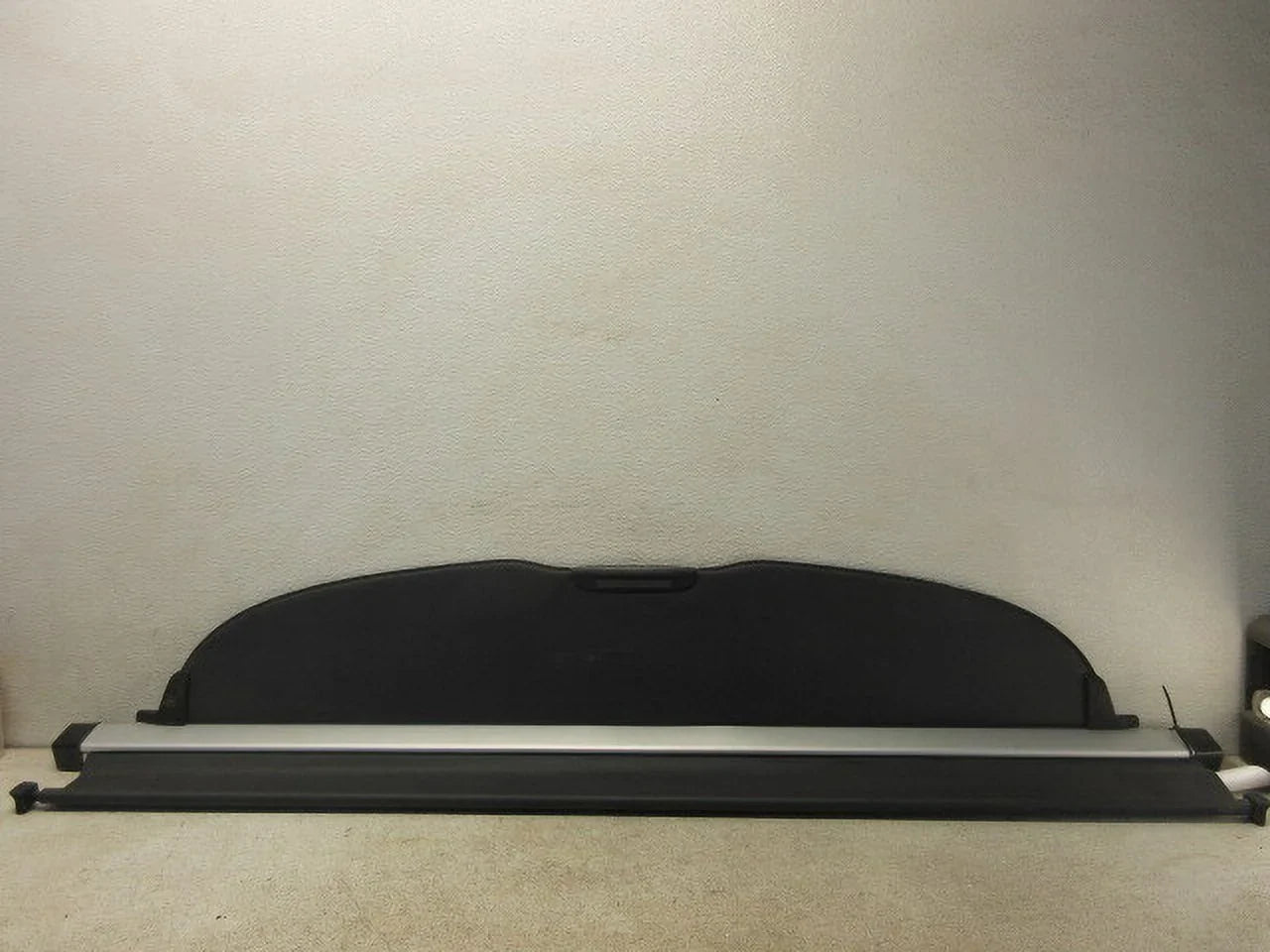 Pre-Owned 12 2012 Subaru Legacy Outback Cargo Cover Shade Roll   (Good)