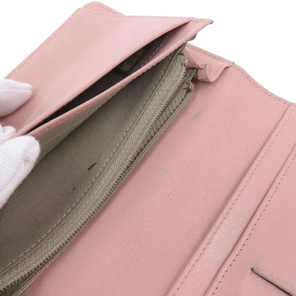 Pre-Owned Chanel  logo here mark bi-fold long wallet caviar skin pink A48651 16 series (Good)