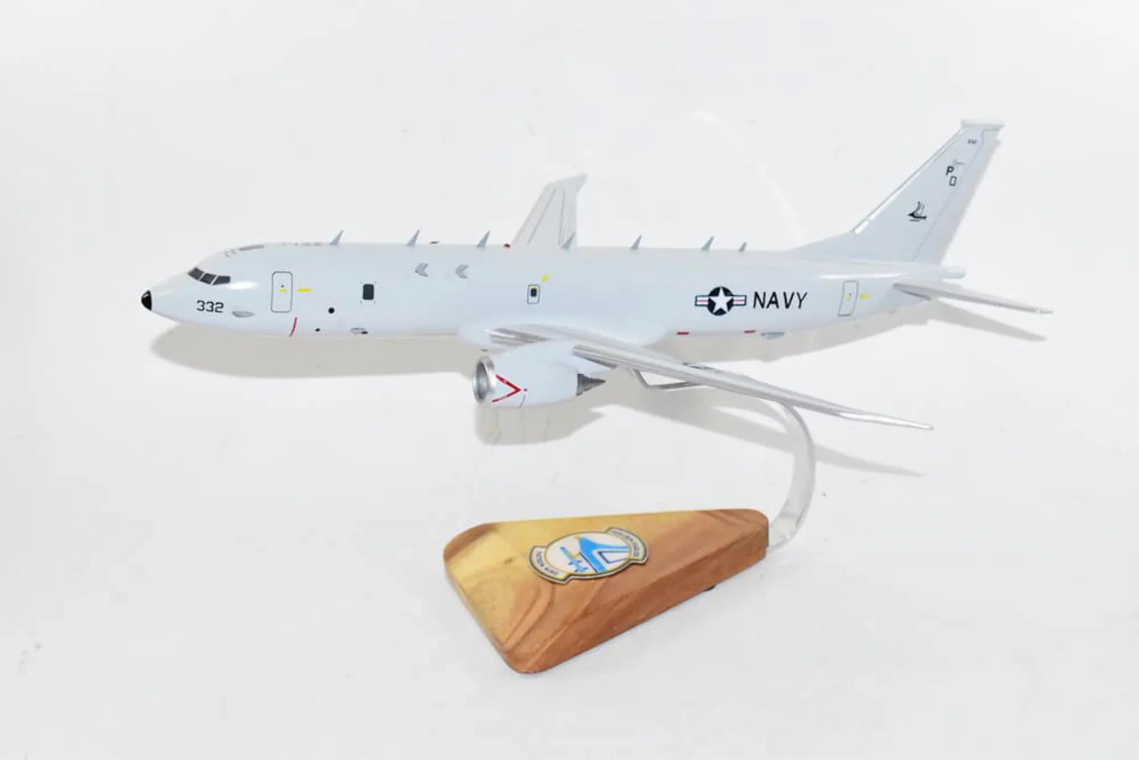 '-9 Golden Eagles 2019 P-8 Model