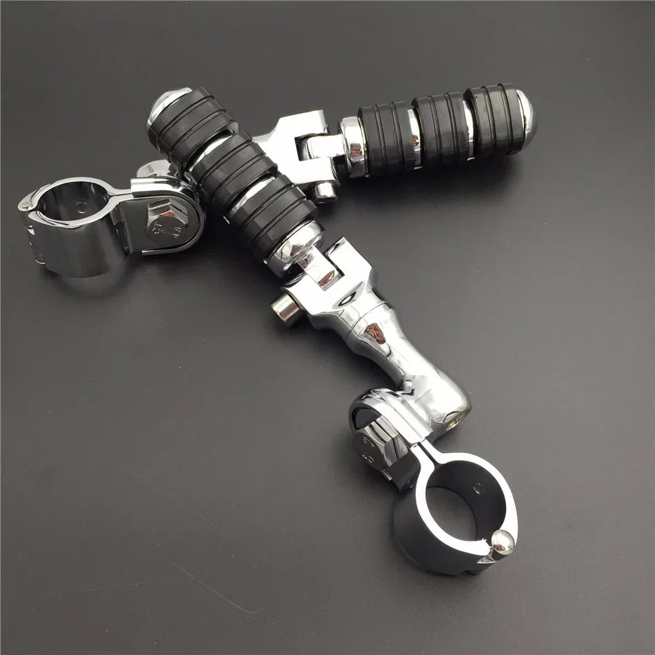 '- Chrome Regular Footrest Foot Pegs with 1 1/4" Short Angled Adjustable Clamps For Harley Davidson Sportster 883  1200/Triumph Rocket/Kawasaki Vulcan VN400 VN900
