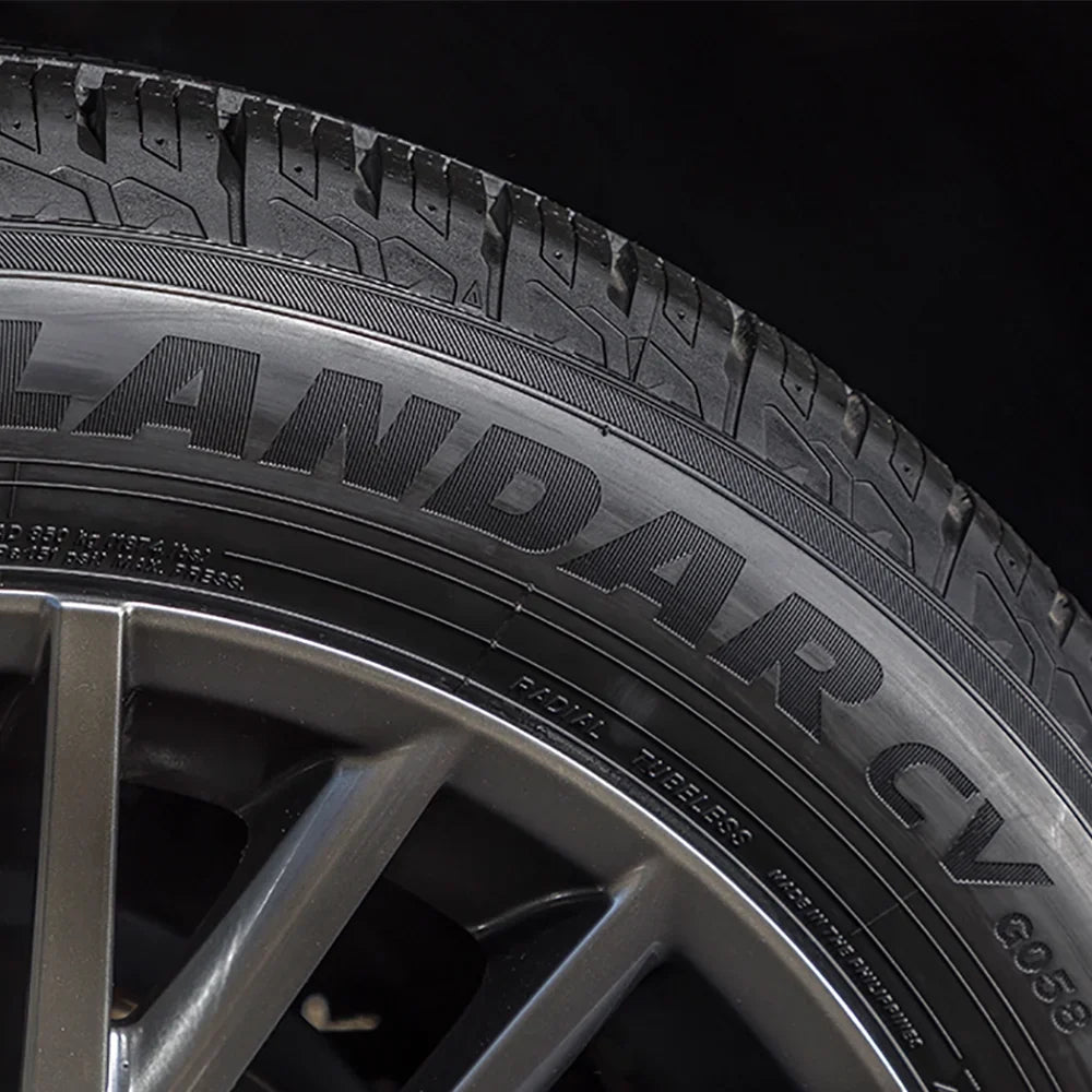 Yokohama Geolandar  G058 225/55R17 97V  All Season Tire