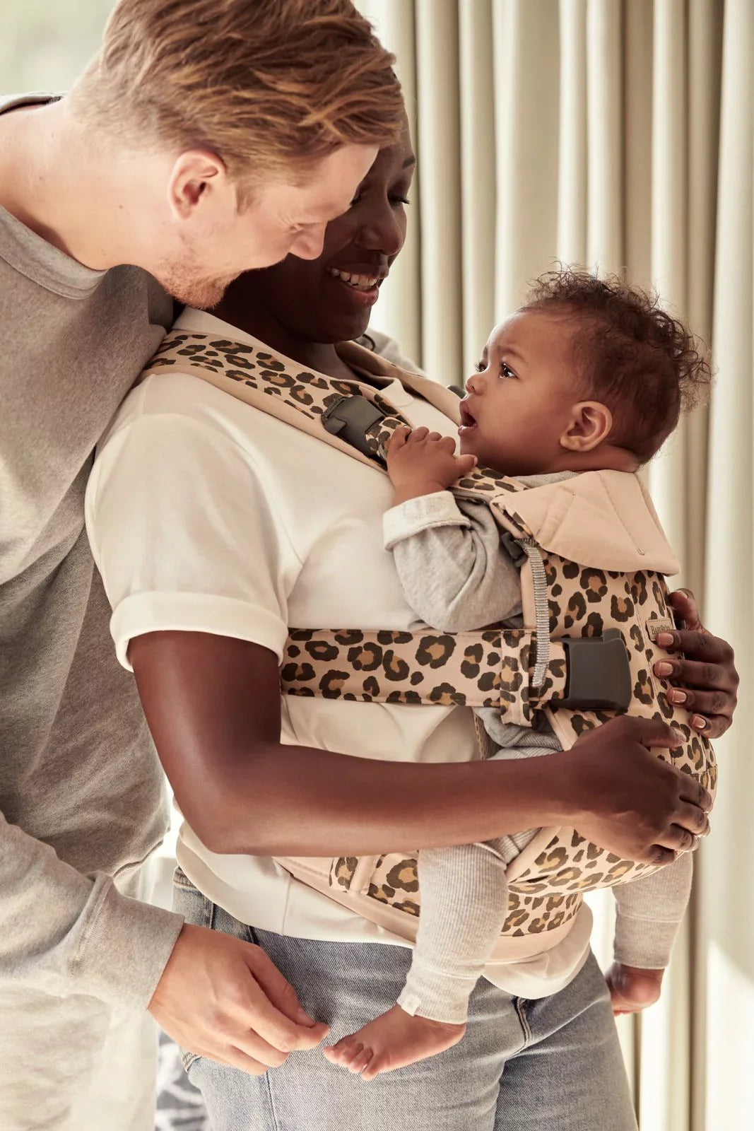 BabyBjorn Baby Carrier One, Cotton Mix, Beige/Leopard