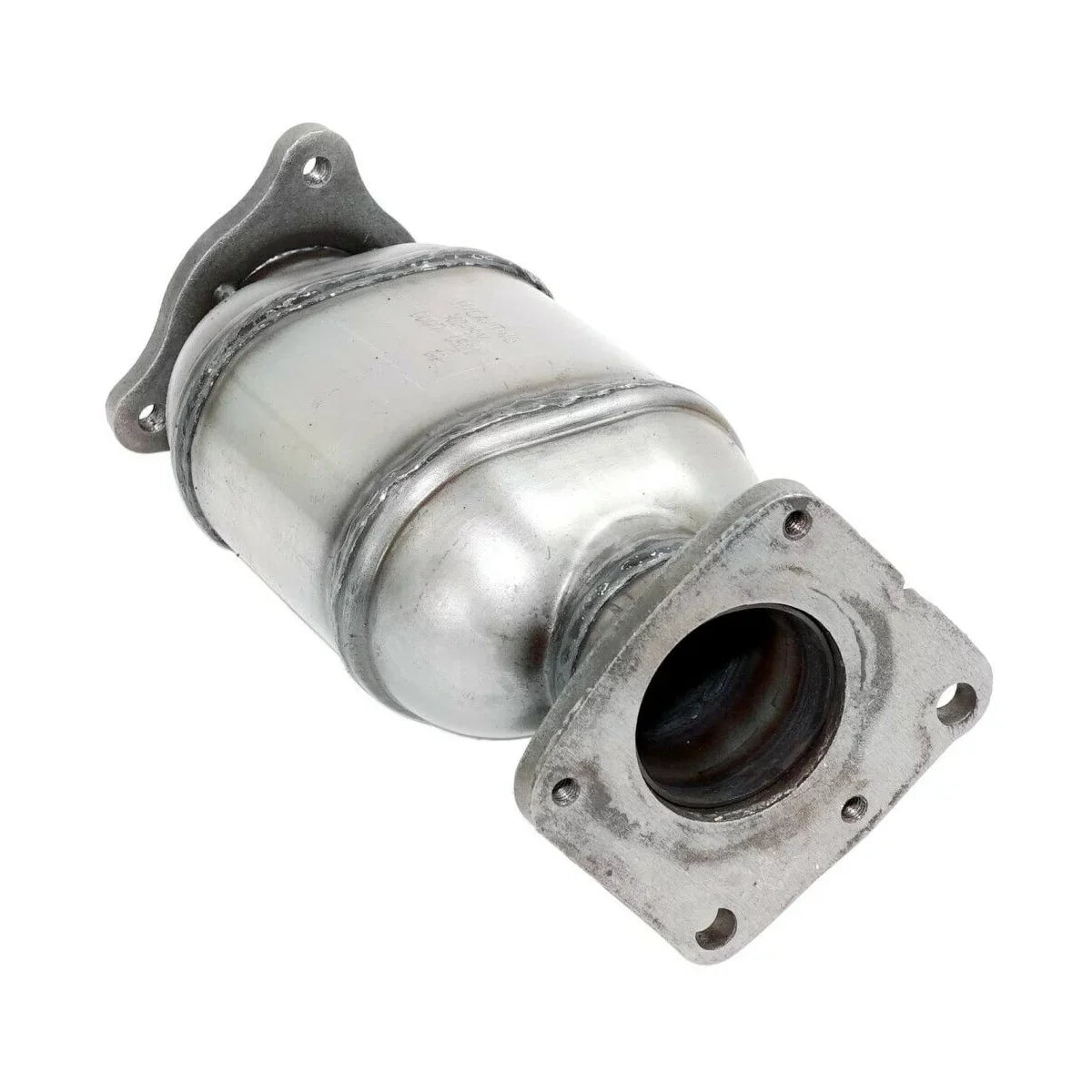 AutoShack Front Catalytic Converter Replacement for 2010-2016 Buick LaCrosse 2011-2015 Regal 2012-2015 Verano 2013-2014 Chevrolet Malibu 2014 Impala 2.4L   ( Compliant) EMCC26778